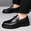 Chaussures décontractées printemps en cuir véritable chaussure pour hommes hommes plat affaires mariage formel Slip-on Gentleman élégant