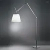 Golvlampor nordisk stående lampa design svängarm minimalistisk hörn metall studio vardagsrum