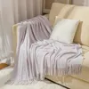Couvertures Couverture tricotée en Chenille nordique, couleur unie, avec pompon, couverture de canapé, refroidissement d'été, sieste climatisée 328596HBV