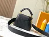 10a Top Quality Mini Handbag Metal Harts Chain Clasp Classic Designer Bag Läckbar kedja Läder Tote Women Crossbody Bag