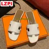 Chinelos para mulheres senhoras moda estilo de luxo designer slides couro sapatos de verão sandálias tamanho 35-42