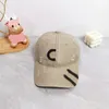 Tasarımcılar Beyzbol Kapakları Moda Top Kapağı Erkek Kadın Klasik Ayarlanabilir Şapkalar Açık Yaz Spor Şapkası Düz ​​Renk Mektup Kapağı Lüks Gündelik Casquette Bld24412