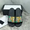 2024 Italy Slippers designer Sandals paris New Rubber Slides Sandals Floral Brocade Women Men Slipper Flat Bottoms Flip Flops Womens Fashion Striped Beach