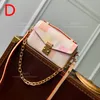 Crossbody Bag Monogrammed East West Messenger Bag 100% Mirror Quality Designer Bag for Women Flap Bag With Box L006