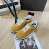 Luxury Top Summer Designers Casual Shoes High-End Luxurys klänningskor Bekväm mjuk sula Elastiska sneakers basket som kör mode löpskor