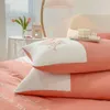 Conjuntos de cama Home Têxtil 100 Conjunto de quatro peças Todos os lençóis de cama de algodão puro Quilt Cover Fitted Sheet Seasons Universal