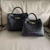 Bolsas de grife a tote andiamo tecer hop b família ombro crossbody fivela sinal mulheres bolsa de moda bolsas grandes compras all-match