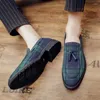 Sıradan Ayakkabı Erkek Somunlar Erkek Moda Trail Moccasins Gentleman Lüks Erkekler İtalyan püskül deri artı 38-48