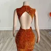 Luksusowe pomarańczowe sukienki na studniówkę dla czarnych dziewcząt pióra syrena imprezowa sukienki Sheer szyi wieczorowa sukienka Vestidos de Gala 2024