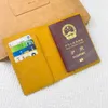 Moda klasik fransız marka tasarımcısı pasaport cüzdan yüksek kaliteli deri lüks erkek kadın pasaport tutucu kart çantası 4 kart yuvaları 1 pasaport yuvası 10 renk