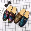 Sapatos casuais de luxo verão couro mule masculino mocassins chinelos para masculino multicolorido metade dos homens deslizamento em apartamentos mules