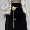 Ceintures à la mode en cuir serrure grande rose gland ceinture chaîne femmes de luxe design robe accessoires Q240401