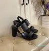 Sandálias de couro da moda de alta qualidade de verão de salto alto de 2024