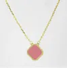 2024 Clover Necklace Fashion Charm Single Floral 15mm Halsband Luxury Diamond Agate 18K Gold Designer Halsband för kvinnor