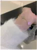 バンチェリーブロッサムピンクピンク4リーフグラスブレスレットライトラグジュアリーハイグレードとジルコンスーパースパークリング気質セレブリティスタイルの手工芸品