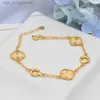 Designer Classic design fashion 4/ Four-leaf clover womens double-sided high-grade classic high-grade bracelet jewelry holiday gift