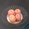 Cesta de frutas de fio de placas tigela moderna grandes cestas de armazenamento de metal para bancada balcão de cozinha com esteira antiderrapante