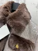 Kurtki damskie Przylot 2024 Winte ciepłe ubrania moda damskie brązowy płaszcz swobodny kawa futra kurtka z guzikami