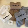 Boys and Girls Plush Set 2023 Autumn/Winter New Letter Printed Round Neck Sweater Pants Baby Two Piece Set Trendy