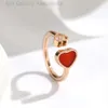 Diseñador Chopard Heart Ring V Oro Ring de amor Chopin de alta calidad para mujer El nuevo corazón, el anillo blanco en forma de corazón de Fritillaria, con sentido avanzado Xiao Familia