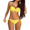 Costume da bagno donna Costume da bagno giallo a fascia senza schienale bikini Brasile 2023 Costume da bagno push up da donna sexy solido J240330