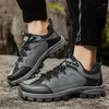 Chaussures décontractées Cuir d'hiver d'automne pour les hommes respirants à l'épreuve de l'eau Mountain d'escalade Sneaker Band élastique Man Outdoor