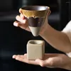 Kieliszki do wina ręcznie robiony gęsty ceramiczny kubek z łyżką pokrywką kreatywną linę Large Japońskie filiżanki kawy
