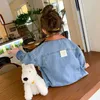 Jassen 3-8 jaar oud meisje lente herfst kleding mode Hong Kong stijl denim jas baby om casual losse tij te dragen