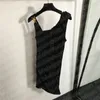 Vestidos de lujo para mujer, diseño con hebilla dorada, faldas sexis con hombros descubiertos, vestido negro informal para mujer