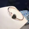 Bracciale di cuore di Designer Chopard Xiao Famiglia Naturale White Beimu Bracciale a cuore aperto per donne placcate con oro rosa 18k e braccialetto di cuore diamantato 2024