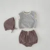 Set di abbigliamento Set neonato estivo 0-3 anni Ragazzo ragazza senza maniche Canotta a righe Top Bloomers Pantaloncini Cappello 3 pezzi Abiti INS Vestiti