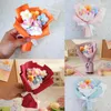 Decoratieve bloemen soezen gehaakte mini kunstbloemboeketten Kleurrijke handgeweven Valentijnsdag ouders cadeau woondecoratie