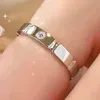 Tiktok Six Claw Shining Ring för kvinnlig delikat åtta hjärta åtta pilring för kvinnlig överlägsen design