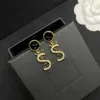 Boucles d'oreilles en forme de lettre en émail multicolore pour femme, boucles d'oreilles à la mode, produits classiques, cadeau d'anniversaire personnalisé, accessoires de bijoux