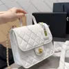 Borsa di design di alta qualità Donne Donne Luxuria Borsa a trama della borsa Messenger Modice Lychee Membro in rilievo di vacca in metallo Golden Golden Sytle Borsa Baglie a tracolla