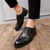 Dress Shoes Man Oxfords Full Brogue Long Wing Business Casual Party Retro Carved Lace-up British Style Shoe Autumn Spring Summer