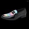 Zapatos informales, mocasines de primavera para hombre, cuero brillante de calidad, punta redonda, sin cordones, tendencias de moda, modelo, zapato de vestir, fiesta, club nocturno