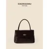 Ny fashionabla och minimalistiska Postman Bag Oil Wax Skin Flip Lock Lock Buckle Handväska med avancerad Sense Crossbody