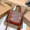 Designer Cross Body Tote Bag Caoches Print Luxus Handtasche Frauen Erdbeere Blume Schulter Taschen Damen Mode Brief Totes