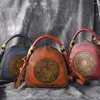 Omuz çantaları Çin tarzı vintage kadın çanta inek deri messenger çanta kabartma desen çiçeği benzersiz tasarım
