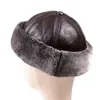 Chapeaux chauds d'hiver pour hommes en plein air épais en cuir véritable fausse fourrure Bonnet rond russe mâle coupe-vent neige casquette de Ski doublé polaire 240311