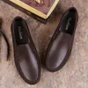 Sapatos casuais homens de couro genuíno oco mocassins mocassins respirável deslizamento em preto dirigindo italiano