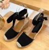 Elegant Designer Sandal Fashion Grass woven sloping wedges Thick Sole Slipper Brand Women's Slide Sandal With Lnterlocking Indoor Home Woman