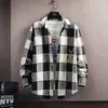 2023 Spring and Autumn Mens Lapel Loose Plaid Button Printed Pocket Casual Fashion Elegant Commuting Long sleeved Shirt 240329