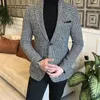 Mens Business Blazer Spring Casual Notch Lapel One Düğmesi Ekose Blazer Yüksek Kaliteli İnce Uygun Takım Ceket Erkekler Blazers Ceket 240313