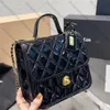 Borsa di design di alta qualità Donne Donne Luxuria Borsa a trama della borsa Messenger Modice Lychee Membro in rilievo di vacca in metallo Golden Golden Sytle Borsa Baglie a tracolla