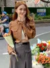 Kurtki damskie Kobiety brązowy skórzany płaszcz krótkometrażowy Vintage PU Motorcycle Fashion Streetwear Korean Loose Onymie odzież Pippie 2024