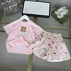 Classics Baby Tracksuiten Sommer niedliche rosa Set Girls T-Shirt Anzug Kinder Designer Kleidung Größe 100-160 cm Mädchen T-Shirt und Shorts 24mar