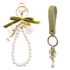 Keychains Flower Keychain Ornament Blossom Pendant Keyring Floral Charm Key Rings Jewelry