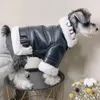Abbigliamento per cani Giacche invernali per animali da moto in PU ispessito Giacca per abbigliamento con cerniera nera alla moda Abiti larghi e caldi per cuccioli firmati